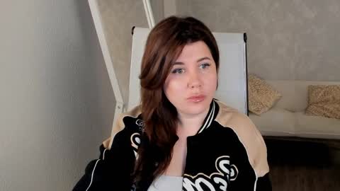 Thea online show from 04.30.26