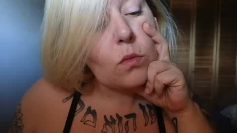 theauroramae -  online show from 06.18.26