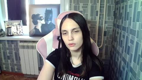 Snapshot of thebl4ckhearts chatting on 09.25.25 Daria and Diana 3 online show from 09.25.25