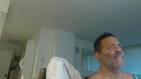 Snapshot of theblacklordmaster chatting on 02.27.25 theblacklordmaster online show from 02.27.25