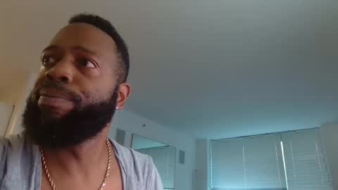 Snapshot of theblacklordmaster chatting on 10.06.25 theblacklordmaster online show from 10.06.25