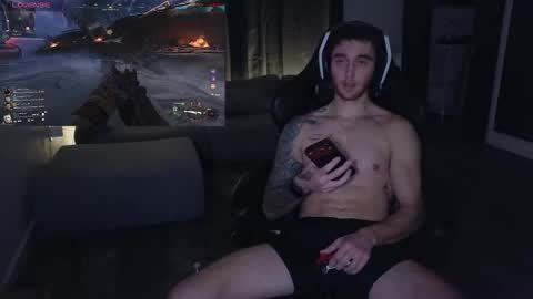 Snapshot of thebrentsavage chatting on 01.10.26 thebrentsavage online show from 01.10.26