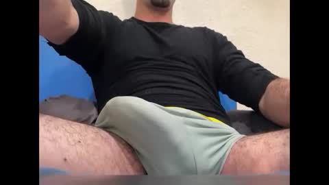 Snapshot of thebulge_b0y chatting on 05.29.26 thebulge_b0y online show from 05.29.26
