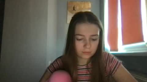 Snapshot of thecrystal chatting on 12.30.24 Crystal online show from 12.30.24