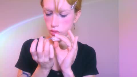 Snapshot of thedollxxxperience chatting on 11.22.25 Yolanda online show from 11.22.25