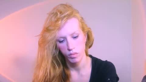 Snapshot of thedollxxxperience chatting on 12.18.25 Yolanda online show from 12.18.25