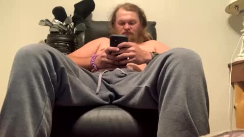 Snapshot of thedude715981 chatting on 01.01.25 thedude715981 online show from 01.01.25