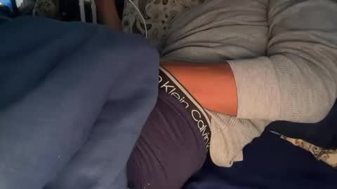 Snapshot of theeshooterr chatting on 01.10.25 theeshooterr online show from 01.10.25