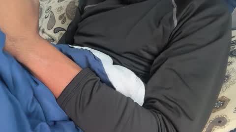 Snapshot of theeshooterr chatting on 01.23.25 theeshooterr online show from 01.23.25