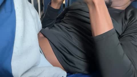 Snapshot of theeshooterr chatting on 02.10.25 theeshooterr online show from 02.10.25