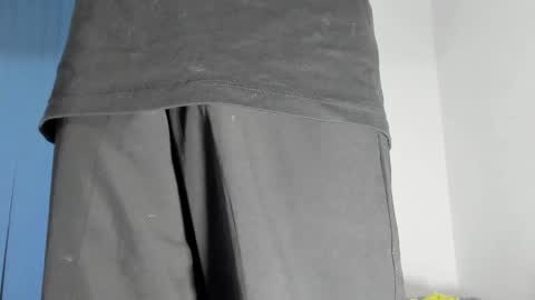 independent Model online show from 10.30.25