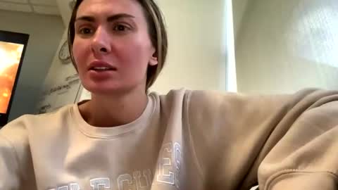 Alyssa Rhoades online show from 07.12.26