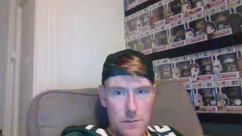 Snapshot of thegingerjim chatting on 10.22.25 thegingerjim online show from 10.22.25