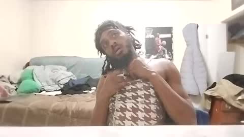 Snapshot of theguyss678 chatting on 01.16.25 Arching4Life online show from 01.16.25