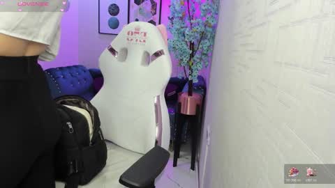 Theia  online show from 02.03.26