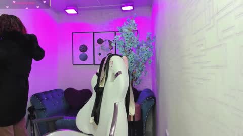 Theia  online show from 02.18.26