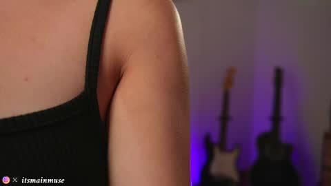 Iris online show from 09.09.25