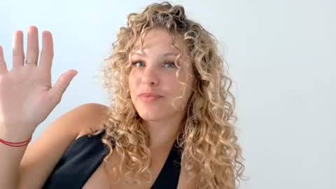 Snapshot of theislandgirl chatting on 06.16.26 Lily Marie online show from 06.16.26