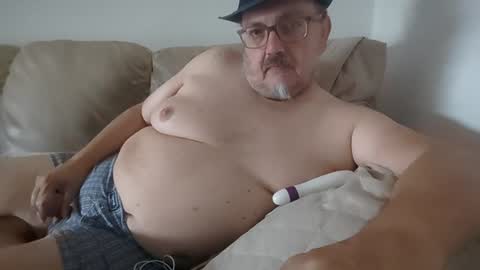 Snapshot of theitalianpapi chatting on 07.20.26 Pippo71 online show from 07.20.26
