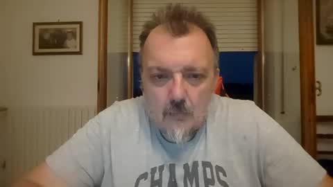 Snapshot of theitalianpapi chatting on 07.20.26 Pippo71 online show from 07.20.26