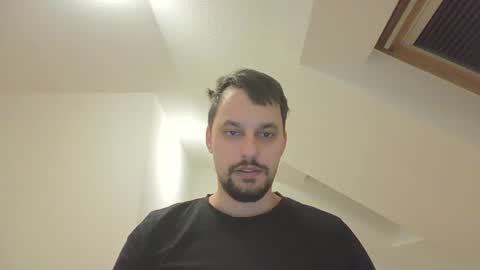 Snapshot of thekenny chatting on 02.16.25 Kenny online show from 02.16.25