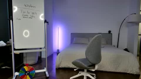 King Tyler online show from 12.11.24