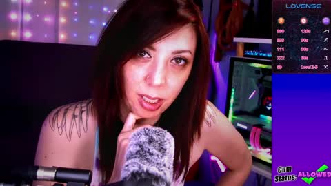 Snapshot of thekittengirlnix chatting on 05.20.26 Nix online show from 05.20.26