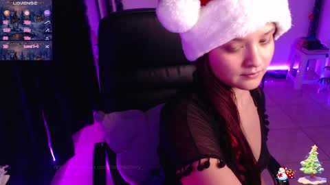 thelittlecherry_ online show from 12.19.24