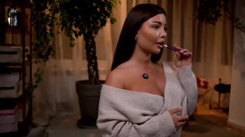 Snapshot of themadisonshow chatting on 02.16.26 Madison online show from 02.16.26