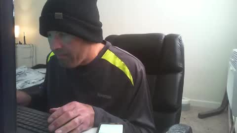 Snapshot of theman18951pa chatting on 03.12.25 theman18951pa online show from 03.12.25