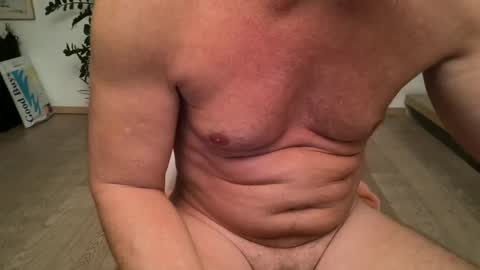 Snapshot of themanofyourdreams69 chatting on 01.15.25 themanofyourdreams69 online show from 01.15.25