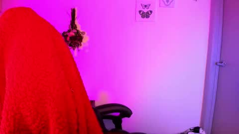 themelrose online show from 04.18.26