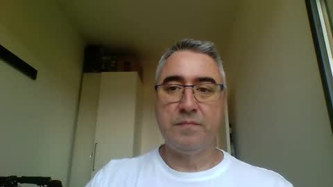 Snapshot of themohican chatting on 04.17.26 Themohican online show from 04.17.26