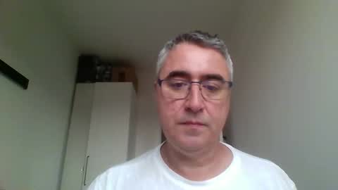 Snapshot of themohican chatting on 04.29.26 Themohican online show from 04.29.26