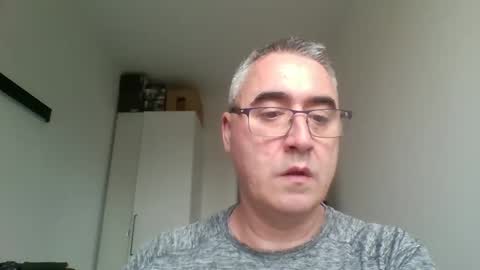 Snapshot of themohican chatting on 05.17.26 Themohican online show from 05.17.26