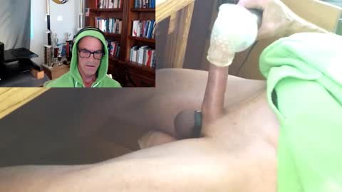 Snapshot of theneomaster chatting on 10.07.25 The NEO Master online show from 10.07.25