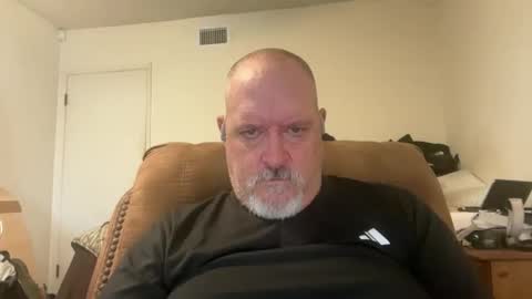 Snapshot of thenewganon chatting on 05.19.26 thenewganon online show from 05.19.26