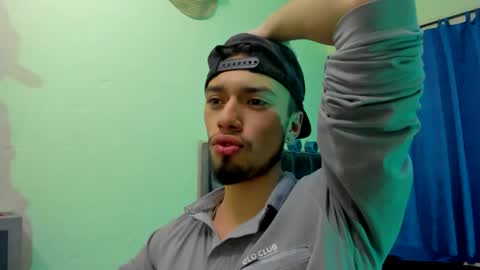 Snapshot of theo_stone04 chatting on 09.14.25 Theo online show from 09.14.25