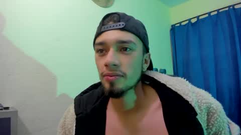 Snapshot of theo_stone04 chatting on 09.16.25 Theo online show from 09.16.25