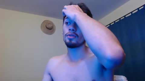 Snapshot of theo_stone04 chatting on 11.11.25 Theo online show from 11.11.25