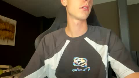 theothede19cm online show from 10.13.25