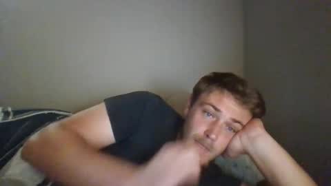 Snapshot of theox69xxx chatting on 10.16.25 theox69xxx online show from 10.16.25