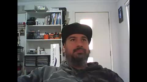Snapshot of theozbeardguy chatting on 06.04.26 aussiebeard online show from 06.04.26