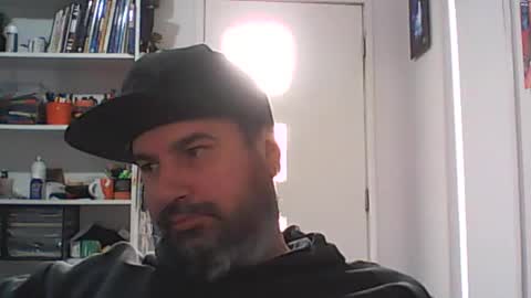 Snapshot of theozbeardguy chatting on 06.15.26 aussiebeard online show from 06.15.26