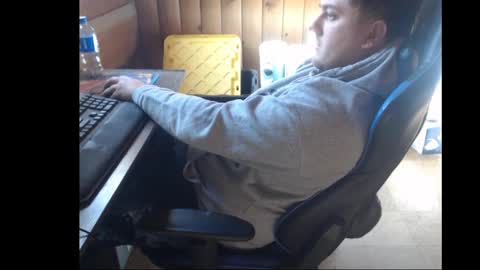 Snapshot of therealbigcheese0695 chatting on 02.22.25 therealbigcheese0695 online show from 02.22.25