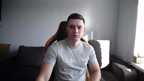 Snapshot of theroadtomars chatting on 10.30.25 Nick online show from 10.30.25