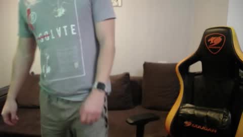 Snapshot of theroadtomars chatting on 02.09.26 Nick online show from 02.09.26