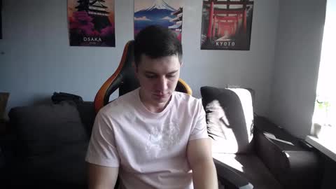 Snapshot of theroadtomars chatting on 03.09.26 Nick online show from 03.09.26