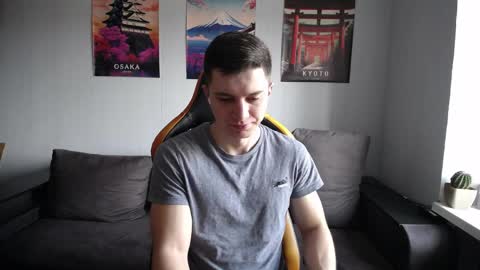 Snapshot of theroadtomars chatting on 03.25.26 Nick online show from 03.25.26