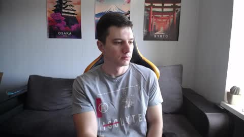 Snapshot of theroadtomars chatting on 04.06.26 Nick online show from 04.06.26